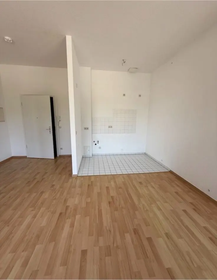 2 Zimmer Wohnung mit 54 m² in Halle (Saale) – Bild 3