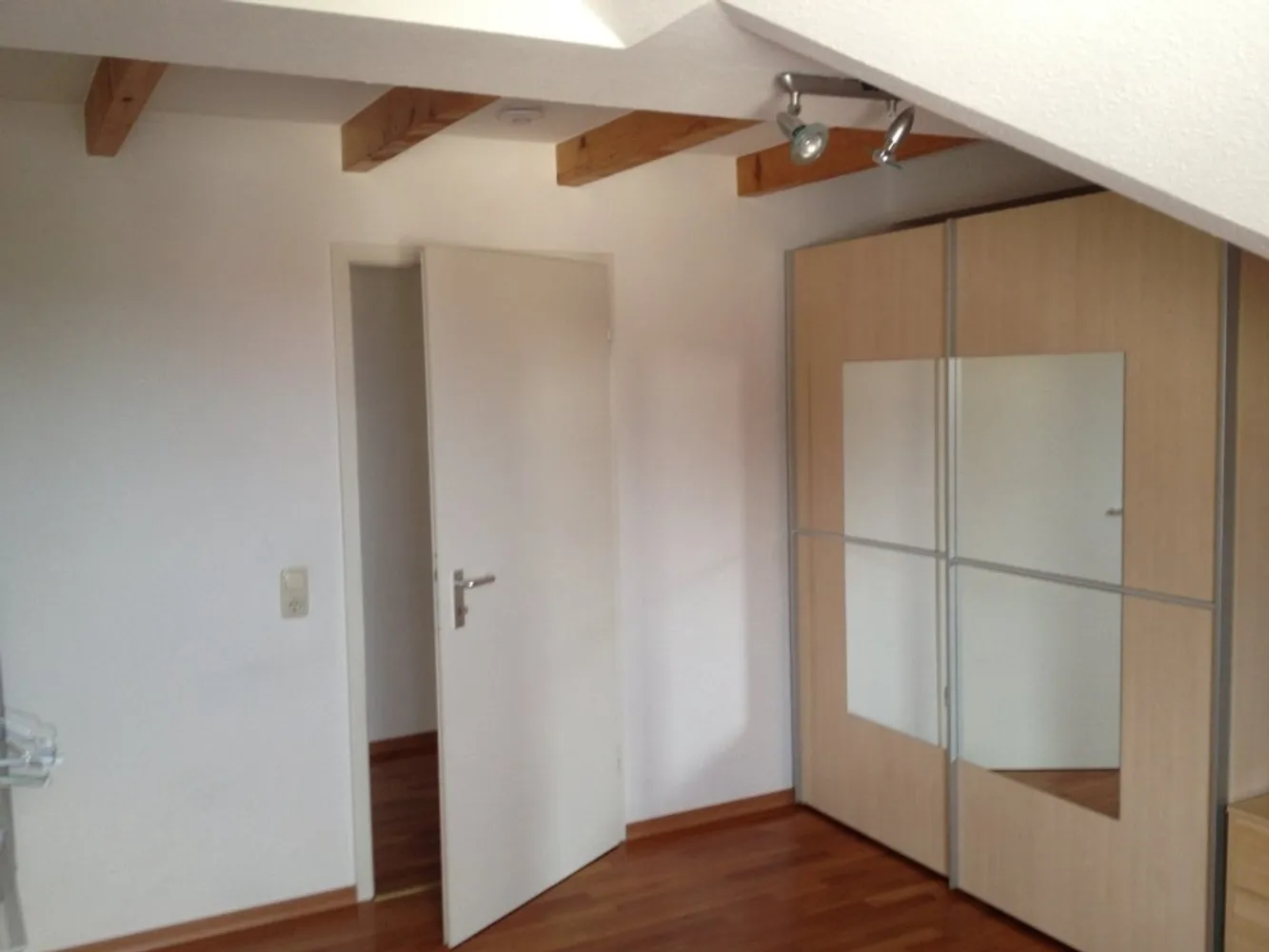 2 room apartment with 60 m² in Neu-Isenburg – Photo 9