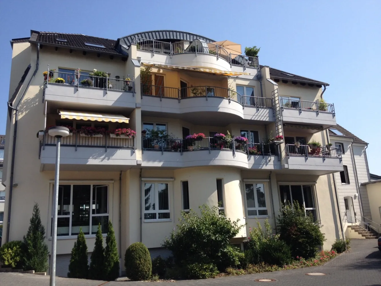 2 Zimmer Wohnung mit 58 m² in Erkrath – Bild 2