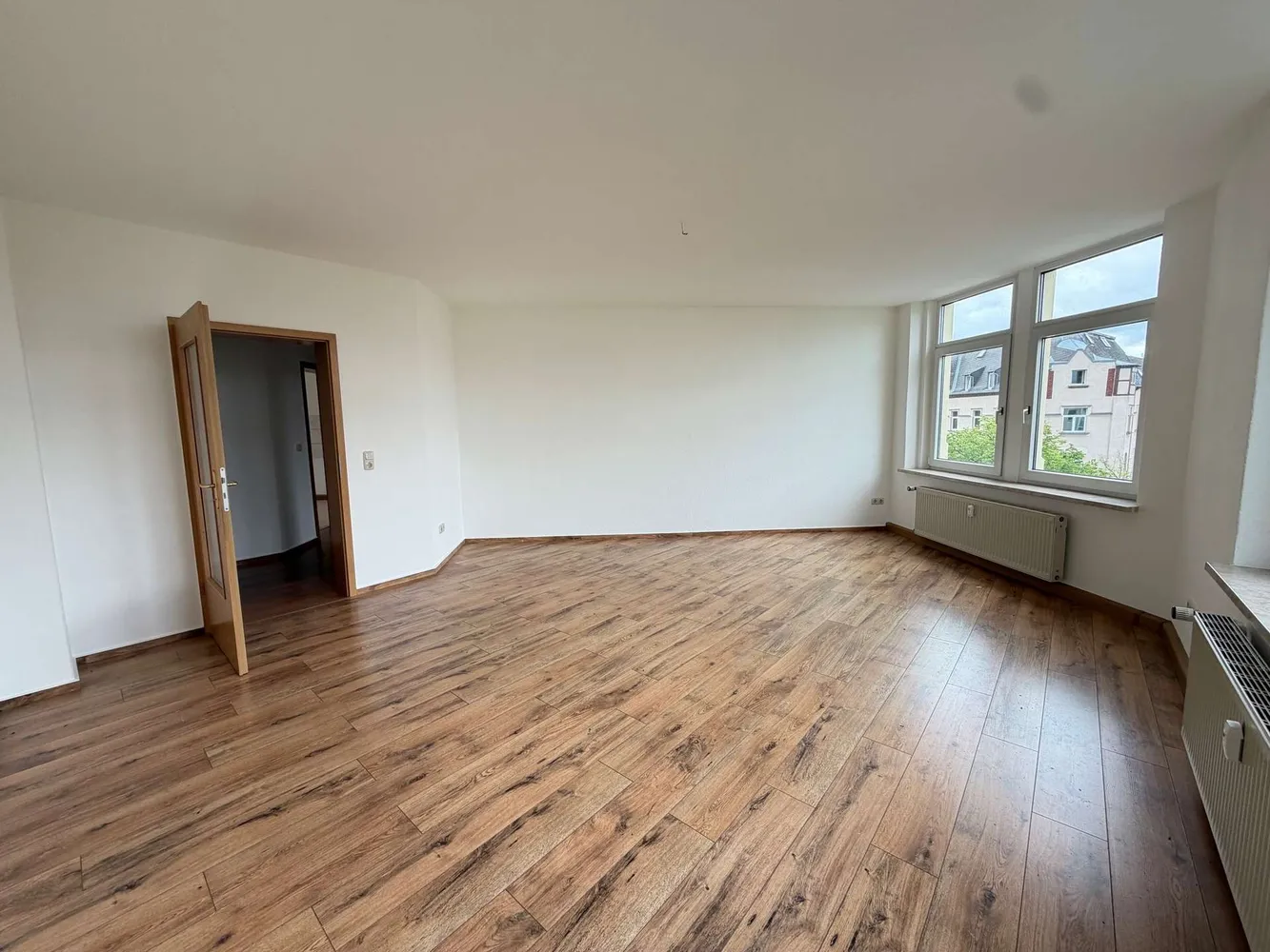 2 Zimmer Wohnung mit 77 m² in Plauen – Bild 11