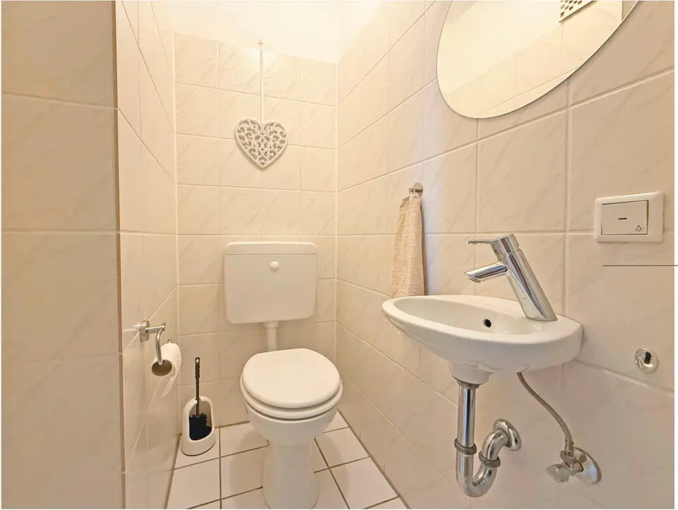 2 Zimmer Wohnung mit 77 m² in Wuppertal – Bild 5