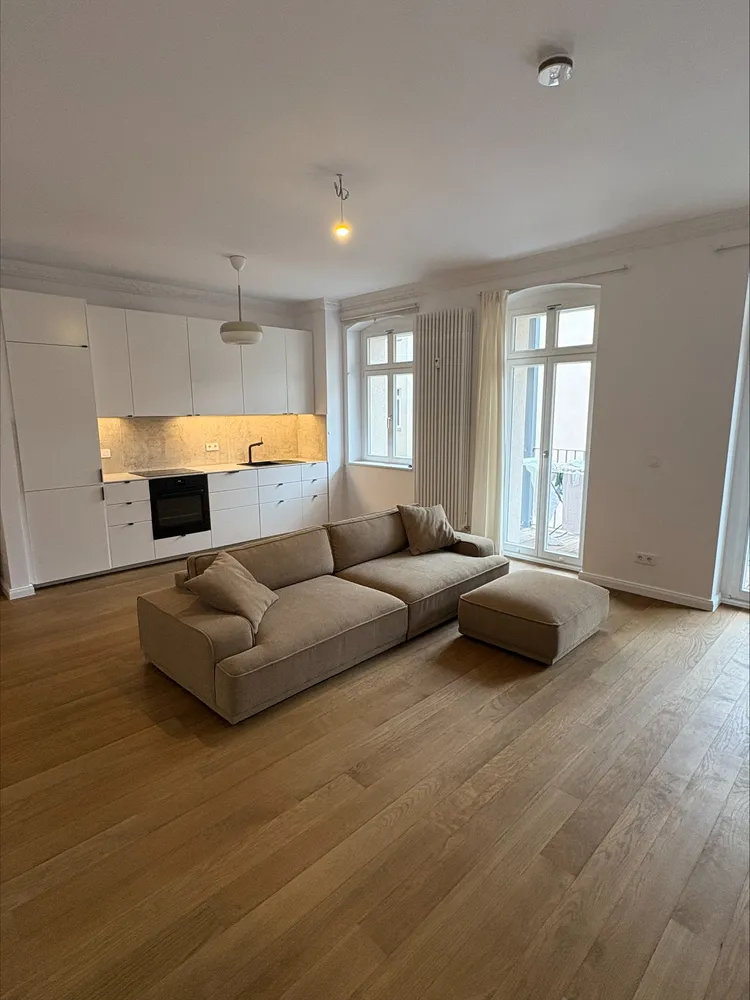 2 Zimmer Wohnung mit 54 m² in Berlin – Bild 1