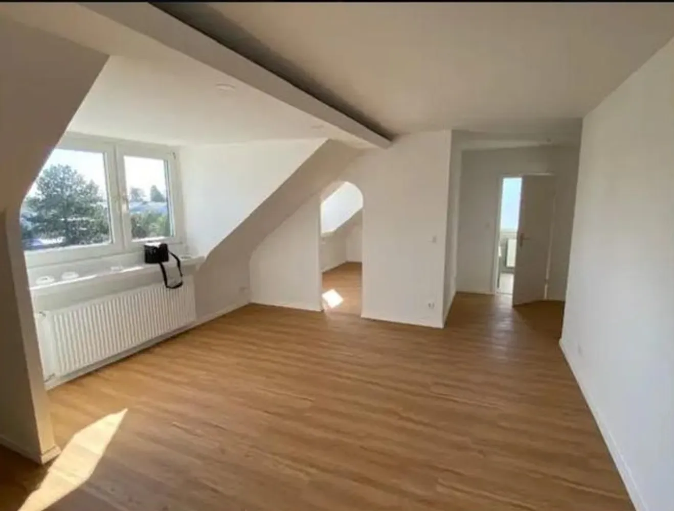 1 Zimmer Wohnung mit 38 m² in Köln – Bild 2