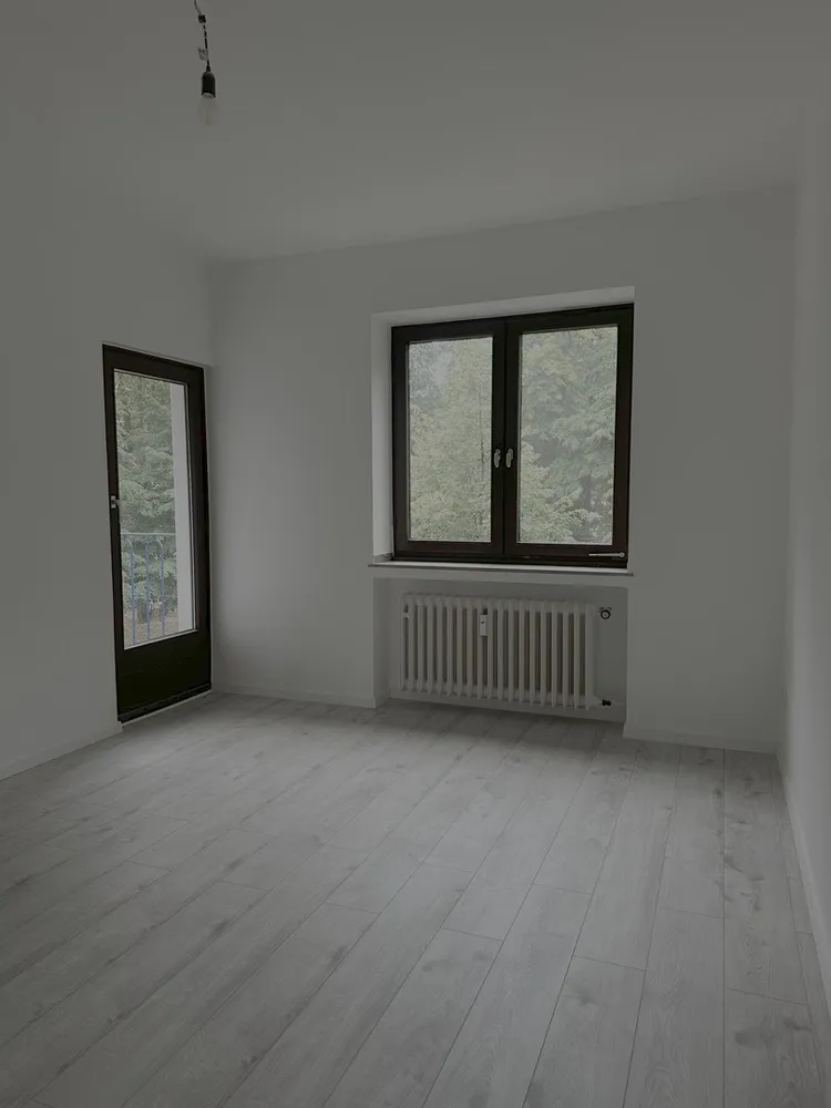 3 Zimmer Wohnung mit 90 m² in Düsseldorf – Bild 3