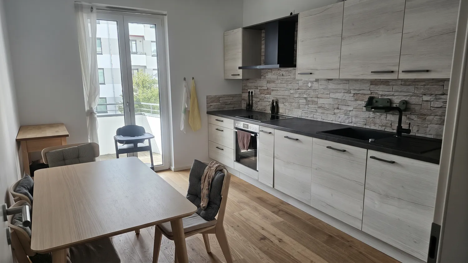 2 Zimmer Wohnung mit 71 m² in Berlin – Bild 1