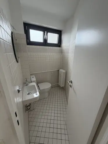 4 Zimmer Wohnung mit 90 m² in Köln – Bild 8