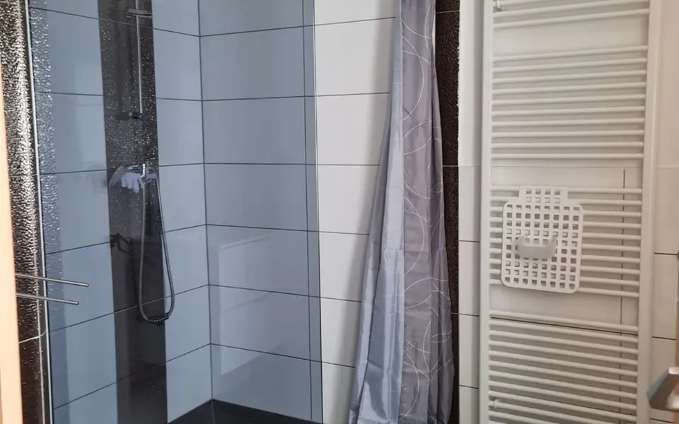 Shared room with 12 m² in Stuttgart – Photo 5