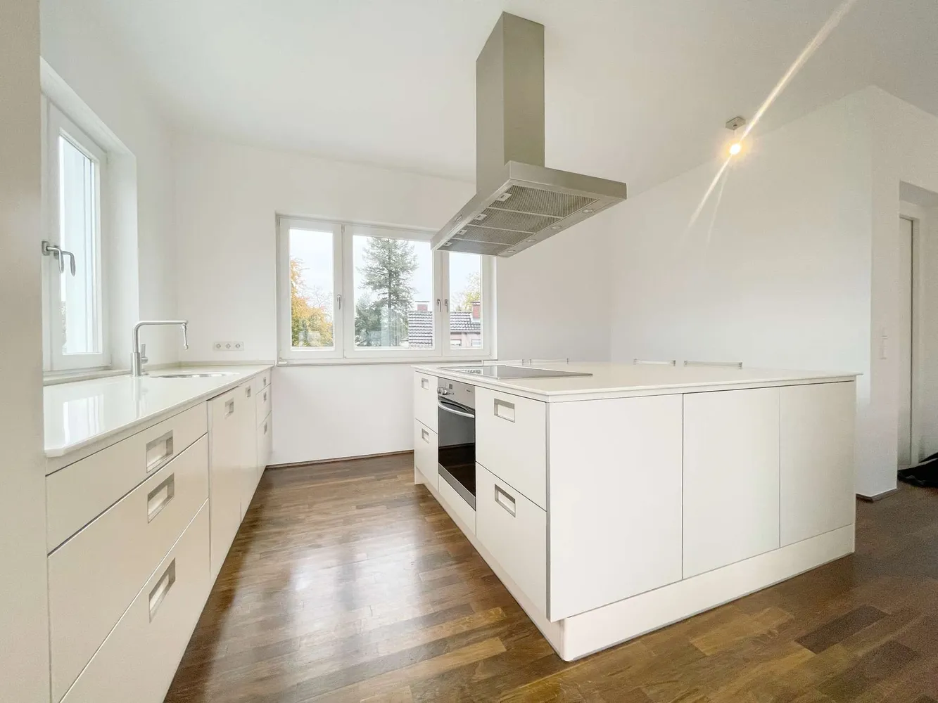 5 Zimmer Wohnung mit 196 m² in Köln – Bild 8