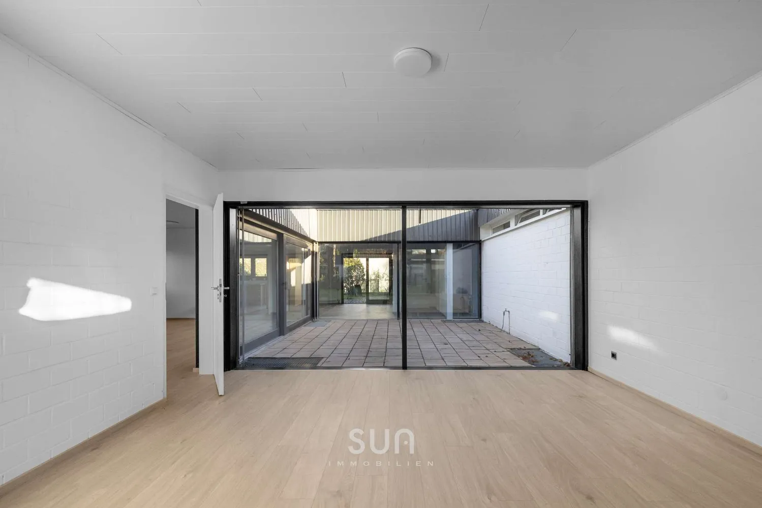 6 Zimmer Wohnung mit 244 m² in Mainz – Bild 4