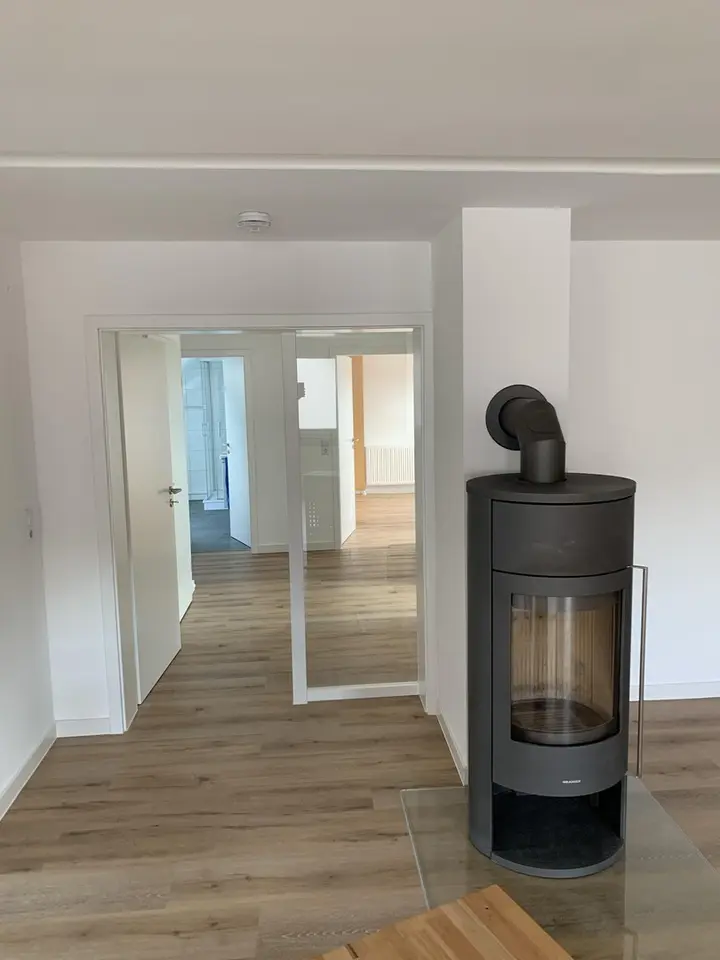 4 Zimmer Wohnung mit 118 m² in Metzingen – Bild 3
