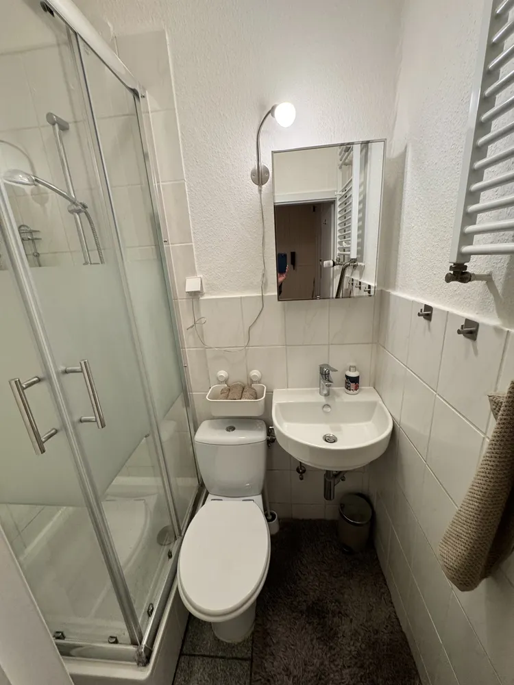 2 Zimmer Wohnung mit 32 m² in Köln – Bild 11