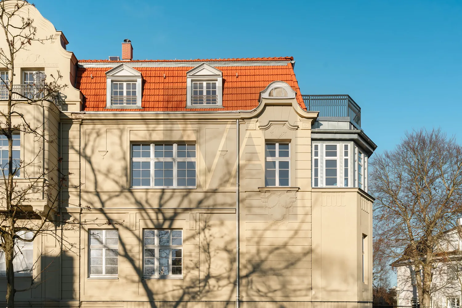 2 Zimmer Wohnung mit 95 m² in Berlin – Bild 3