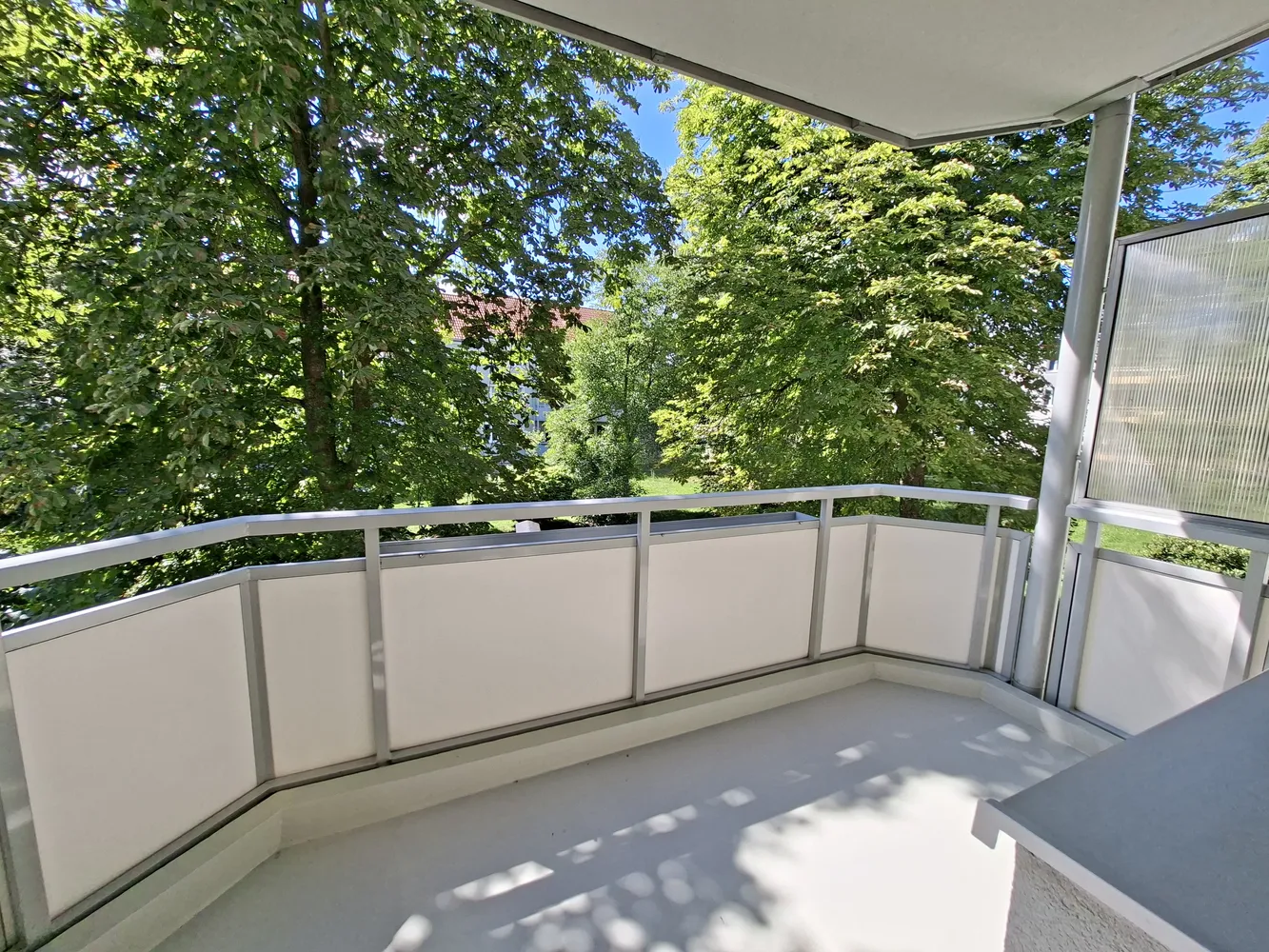 3 room apartment with 60 m² in Chemnitz – Photo 2