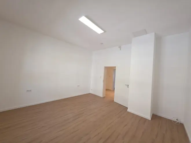 2 Zimmer Wohnung mit 50 m² in Karlsruhe – Bild 12