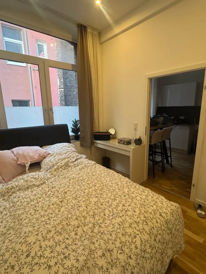 2 Zimmer Wohnung mit 25 m² in Köln – Bild 7