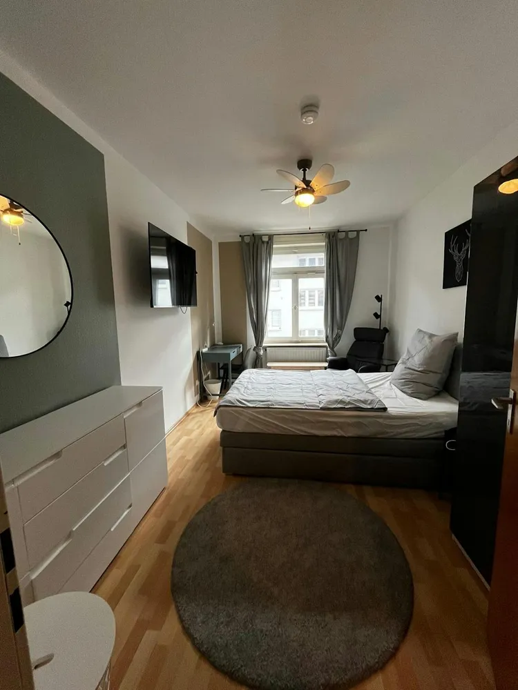 WG-Zimmer mit 21 m² in Frankfurt am Main – Bild 1