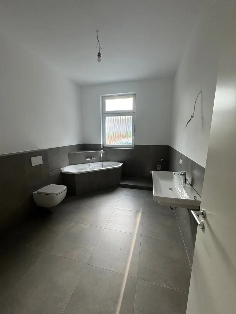 4 Zimmer Wohnung mit 120 m² in Köln – Bild 9