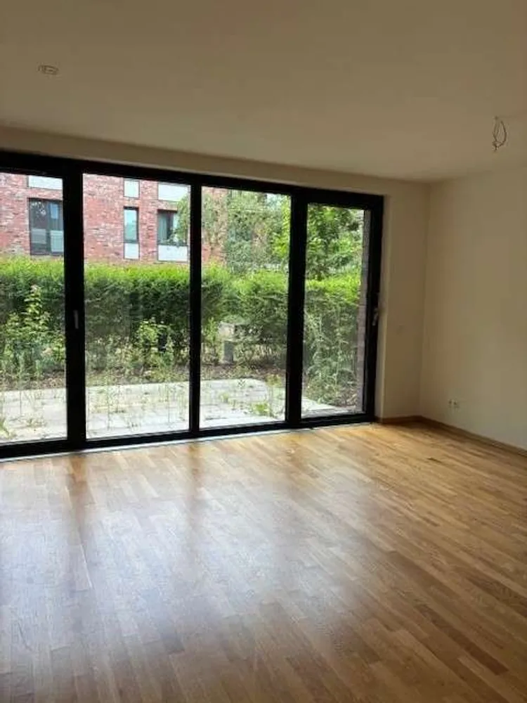 6 Zimmer Wohnung mit 161 m² in Hamburg – Bild 6