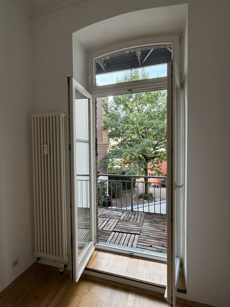 2 room apartment with 70 m² in Cologne – Photo 3