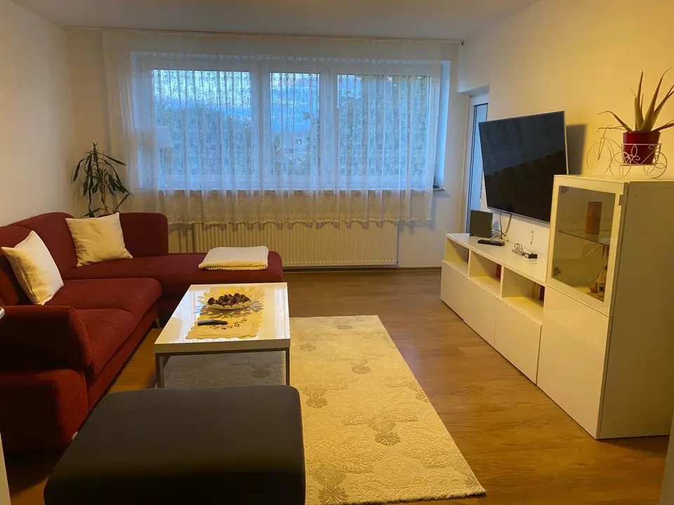 4 Zimmer Wohnung mit 100 m² in Hannover – Bild 1