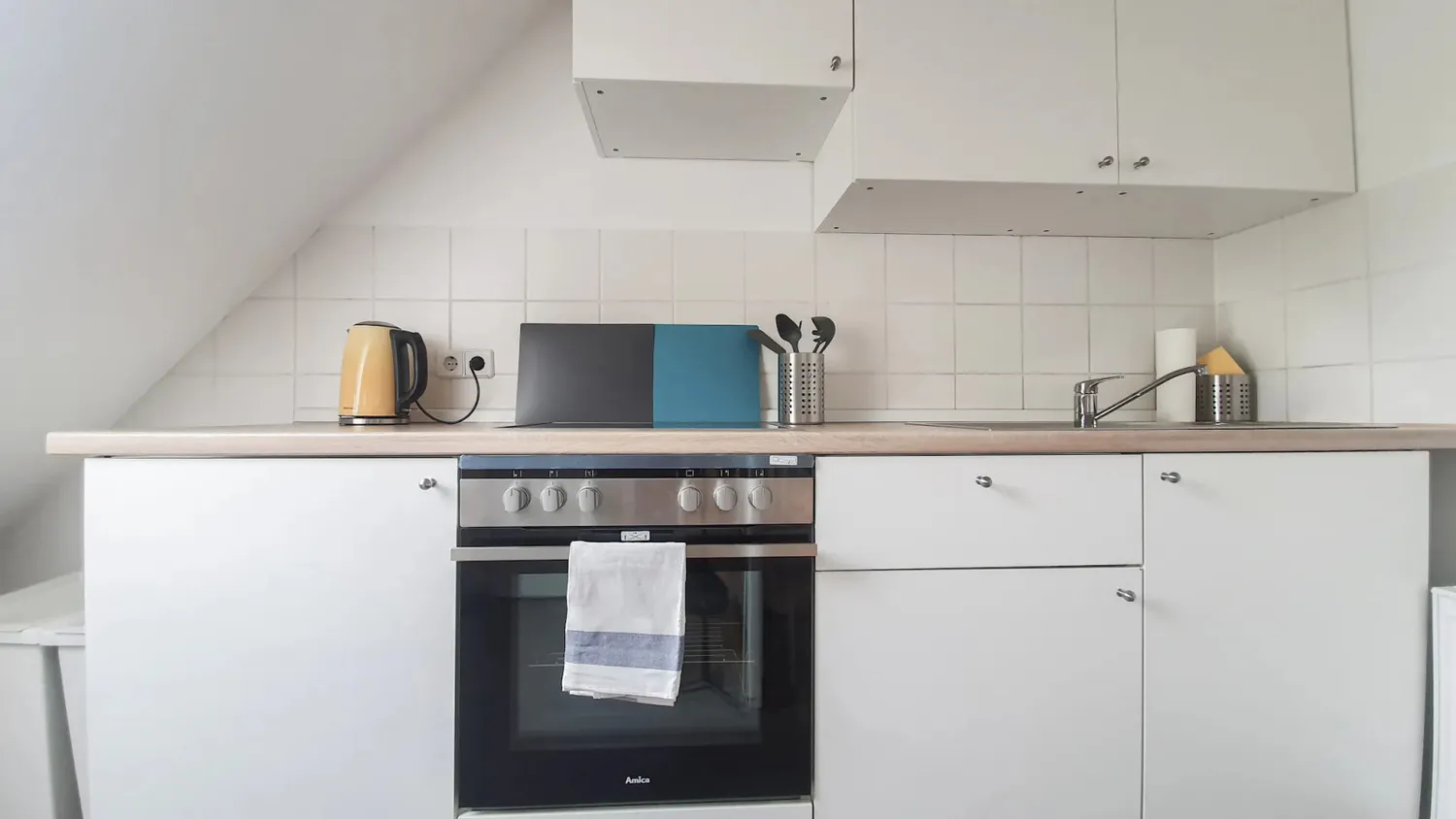 Shared room with 13 m² in Berlin – Photo 2