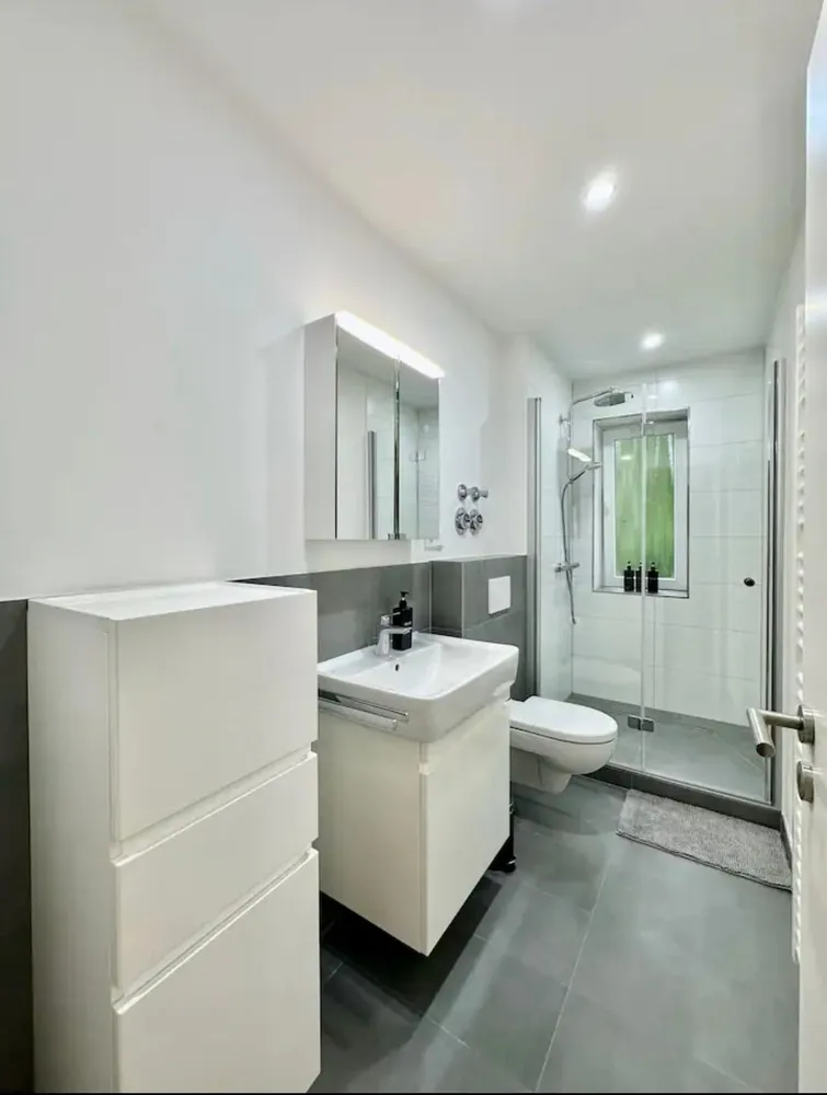 2 Zimmer Wohnung mit 65 m² in Frankfurt am Main – Bild 11