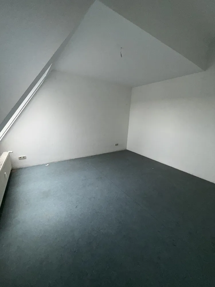 4 room apartment with 83 m² in Berlin – Photo 3