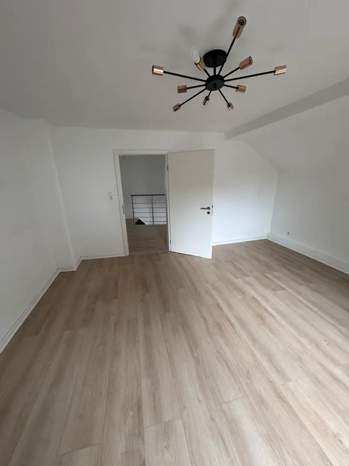 4 Zimmer Haus mit 140 m² in Salzgitter – Bild 9