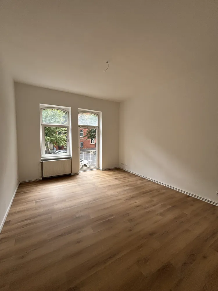 4 room apartment with 112 m² in Wiesbaden – Photo 1