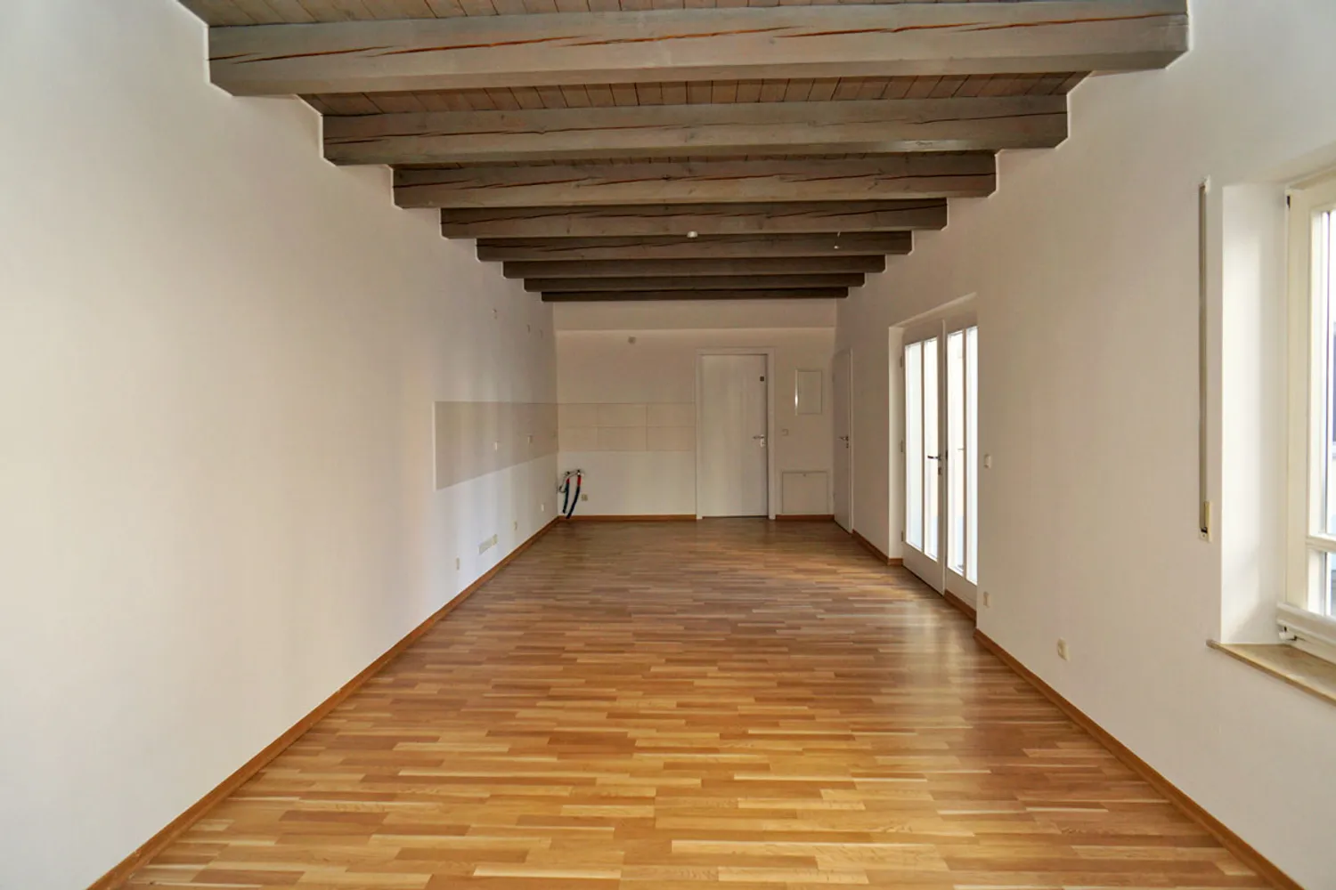 4 room apartment with 112 m² in Radebeul – Photo 4