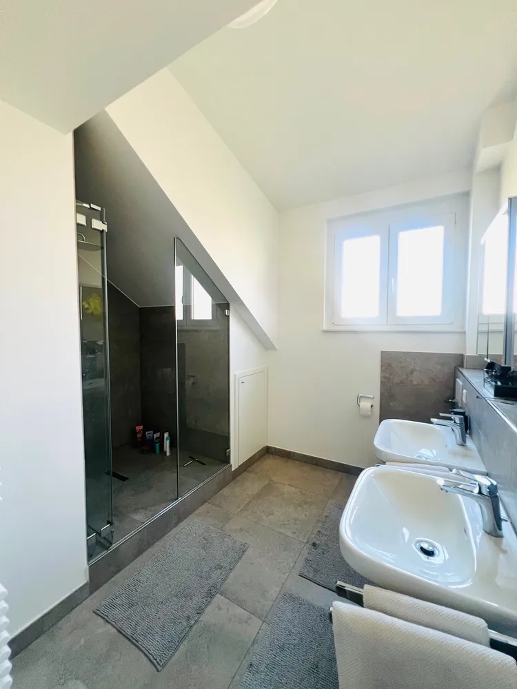 4 Zimmer Wohnung mit 118 m² in Stuttgart – Bild 8