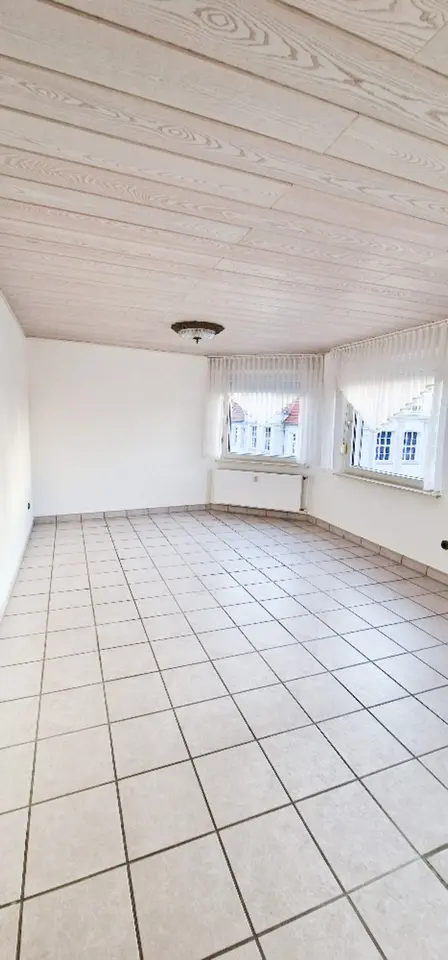 4 Zimmer Wohnung mit 70 m² in Oberhausen – Bild 2