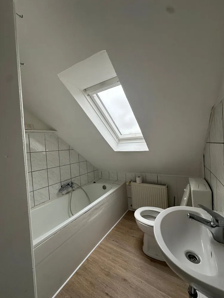 3 Zimmer Wohnung mit 70 m² in Remscheid – Bild 2