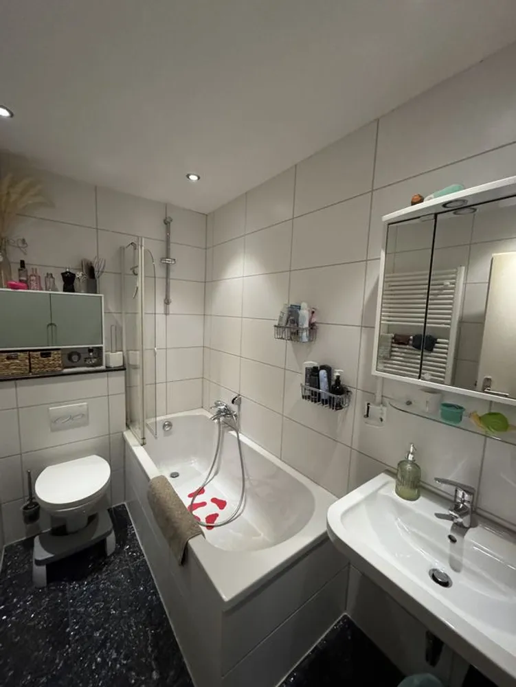 3 Zimmer Wohnung mit 64 m² in Essen – Bild 2