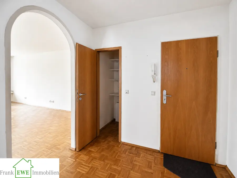 2 Zimmer Wohnung mit 75 m² in Düsseldorf – Bild 9