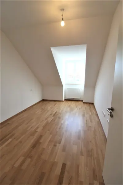 4 Zimmer Wohnung mit 86 m² in Dachau – Bild 1