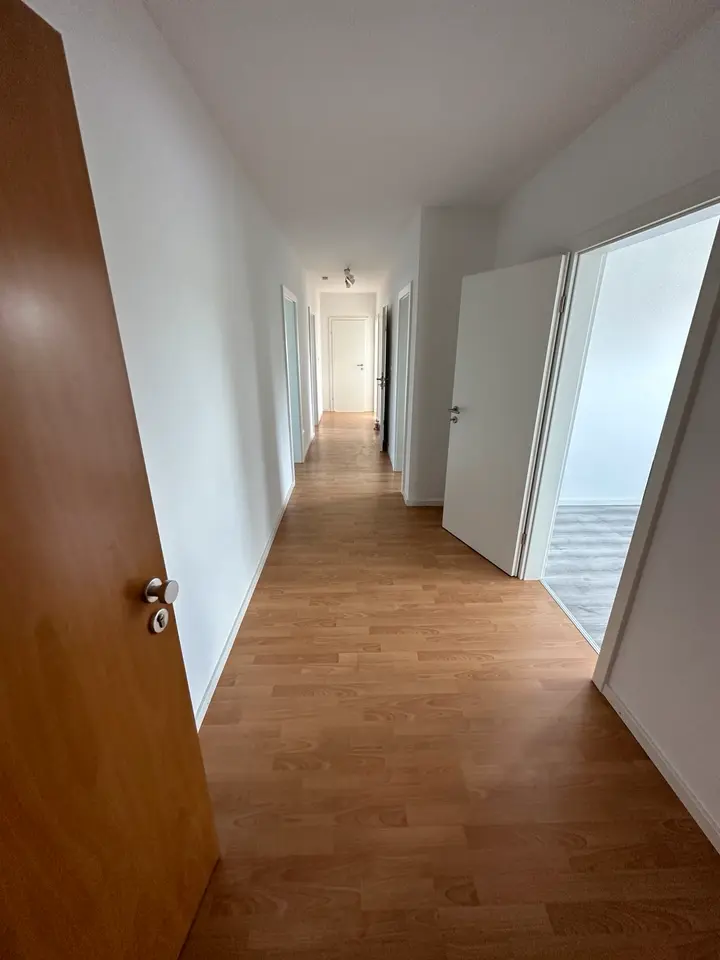 4 Zimmer Wohnung mit 87 m² in Nettetal – Bild 4