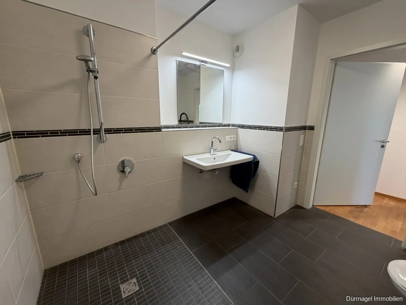 2 Zimmer Wohnung mit 68 m² in Würzburg – Bild 12