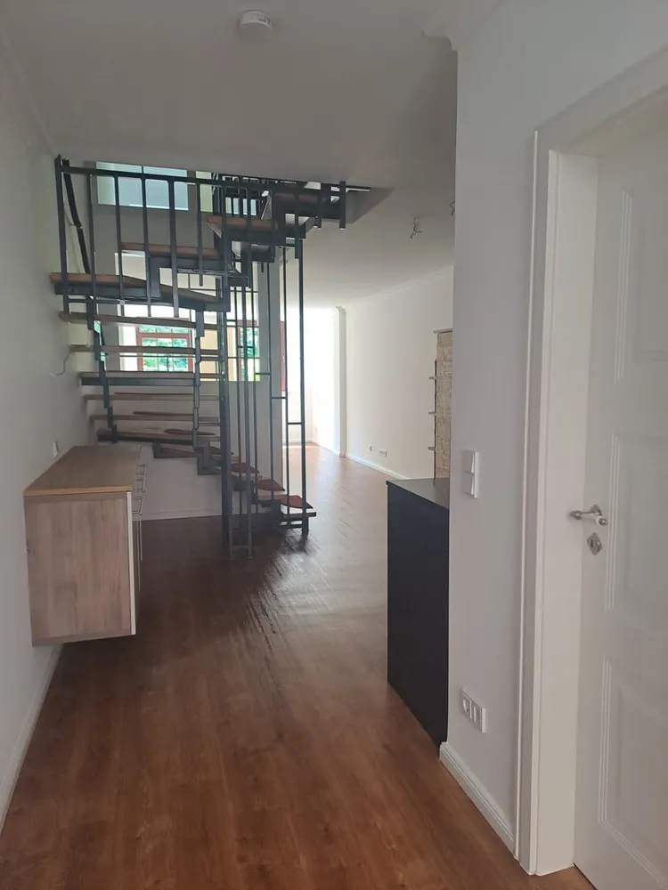 4 Zimmer Wohnung mit 139 m² in Halle (Saale) – Bild 3