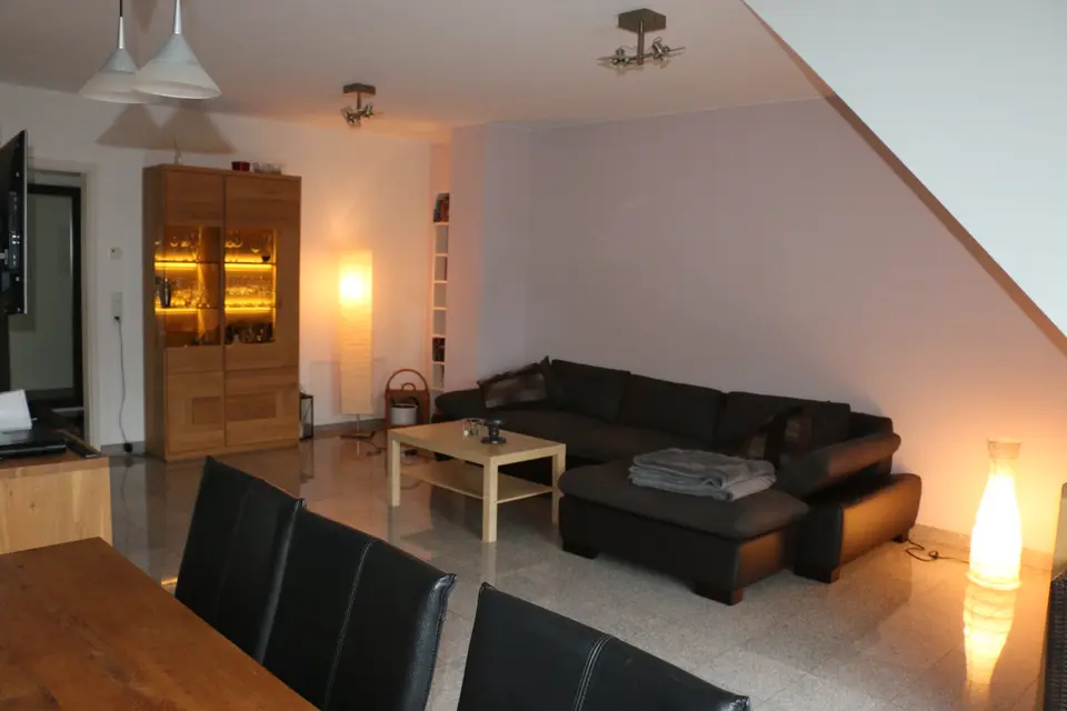 3 Zimmer Wohnung mit 95 m² in Mainz – Bild 1