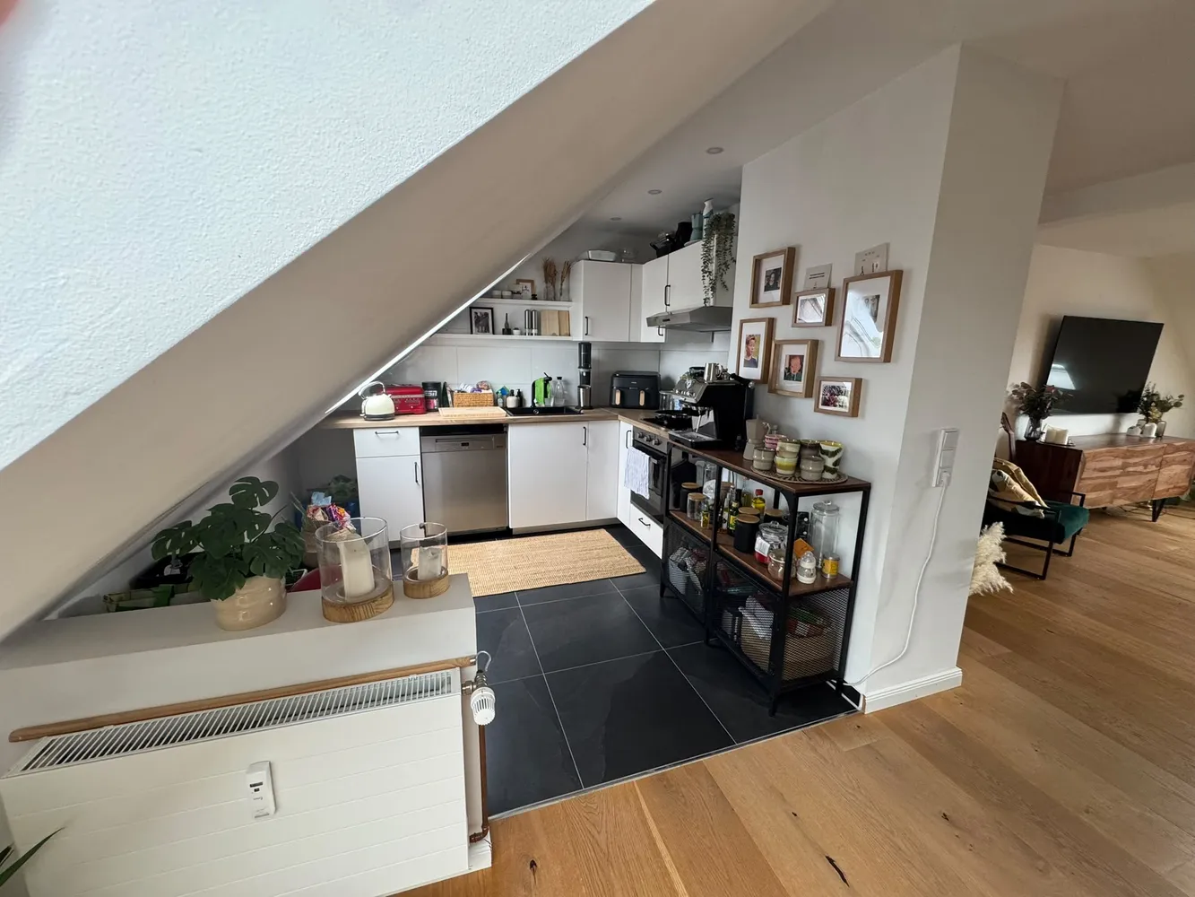 3 Zimmer Wohnung mit 92 m² in Kiel – Bild 3