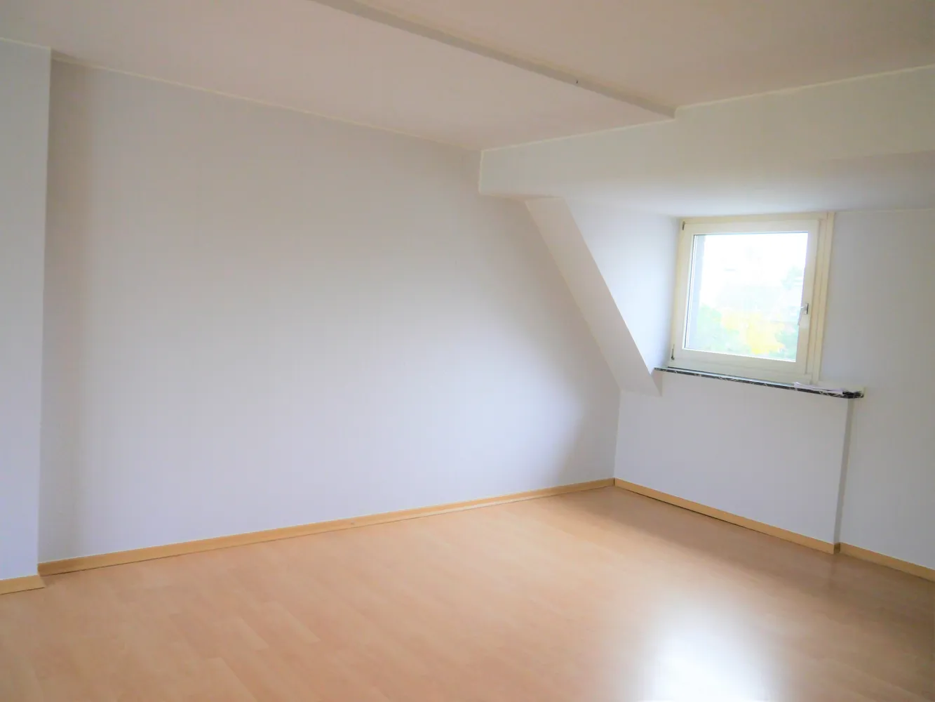 3 Zimmer Wohnung mit 95 m² in Krefeld – Bild 6