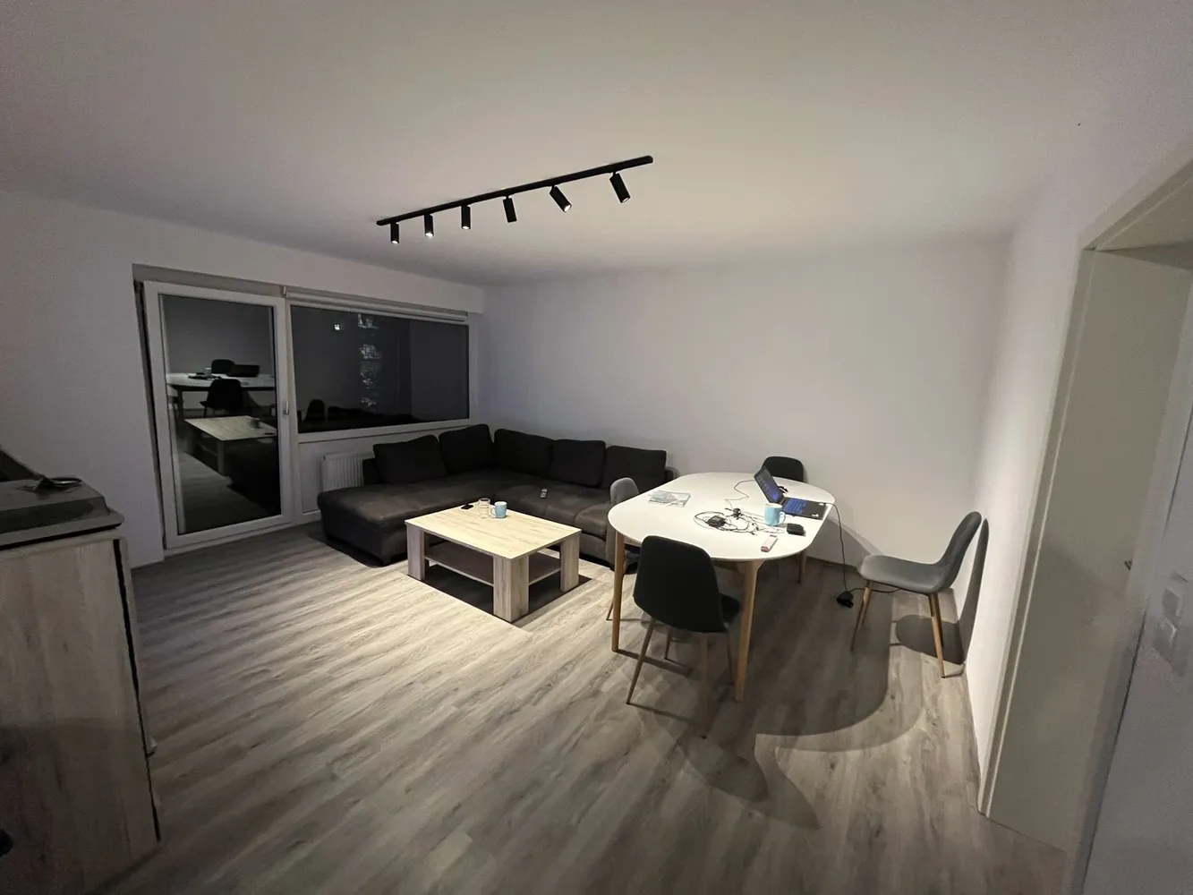 4 Zimmer Wohnung mit 89 m² in Karlsruhe – Bild 1