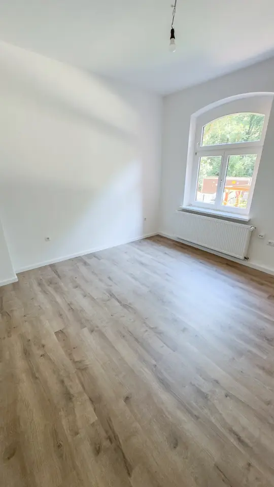 2 Zimmer Wohnung mit 62 m² in Weißenfels – Bild 2