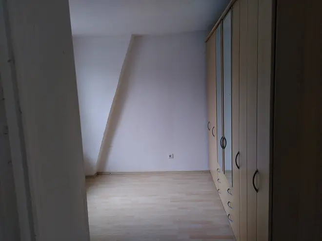 4 Zimmer Wohnung mit 90 m² in Halle (Saale) – Bild 4