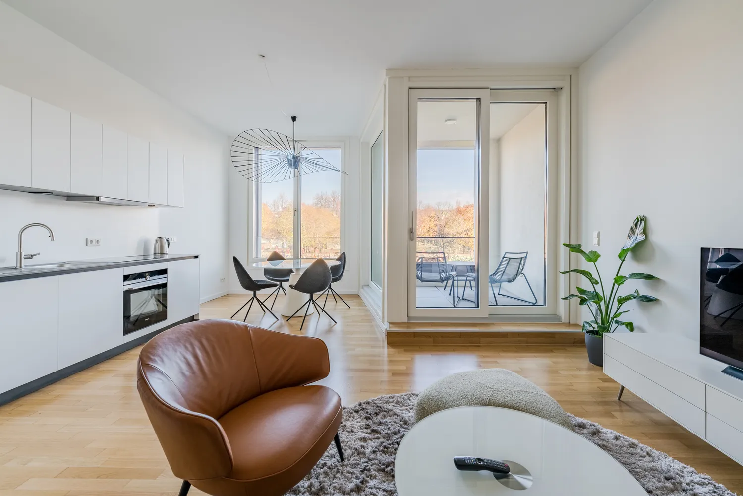 2 room apartment with 72 m² in Berlin – Photo 4