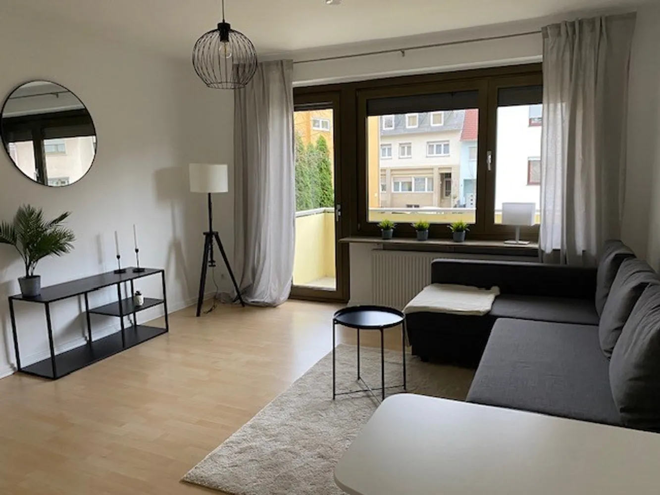 1 Zimmer Wohnung mit 42 m² in Frankfurt am Main – Bild 2