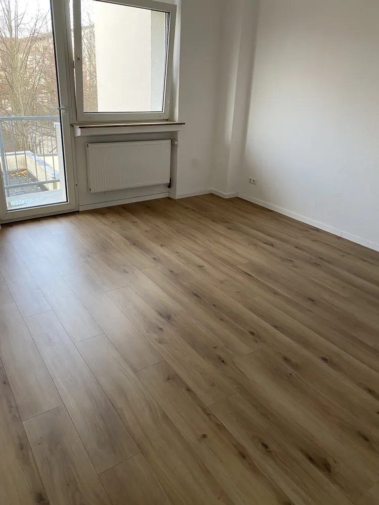 2 Zimmer Wohnung mit 60 m² in Leverkusen – Bild 2
