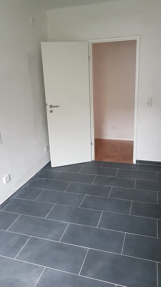 4 Zimmer Wohnung mit 91 m² in Frankfurt am Main – Bild 6