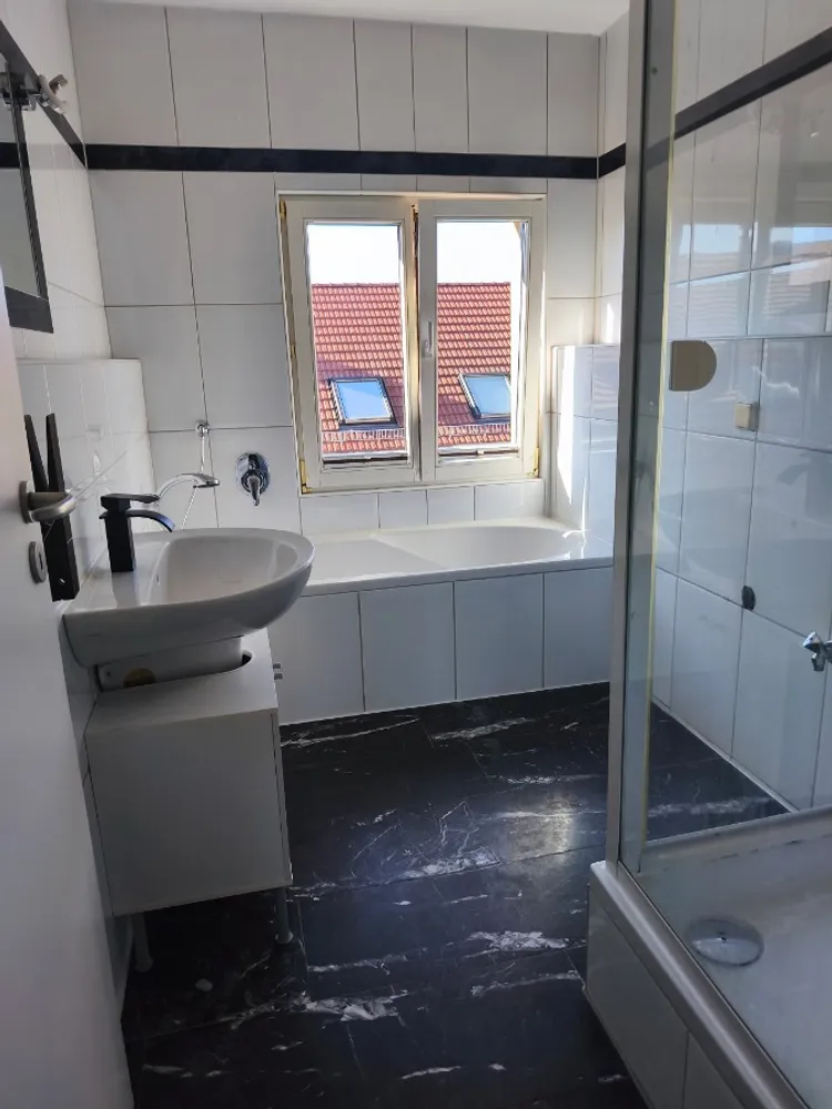3 Zimmer Wohnung mit 83 m² in Halle (Saale) – Bild 6